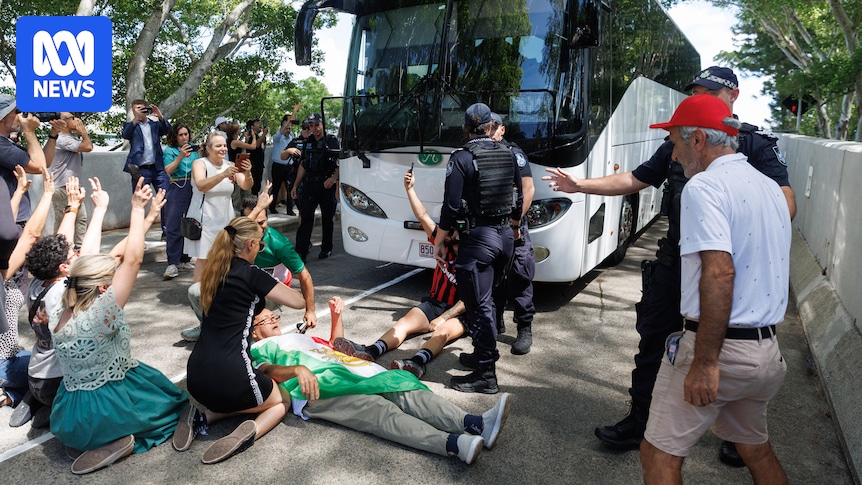 More Iranian soccer players decide to return home