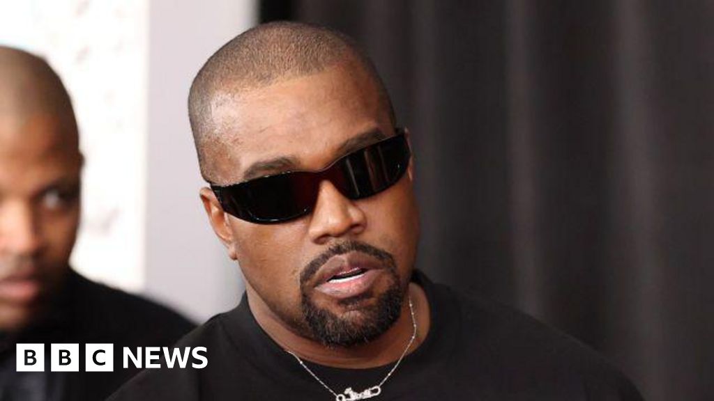 Kanye West to return to UK for Wireless Festival - BBC