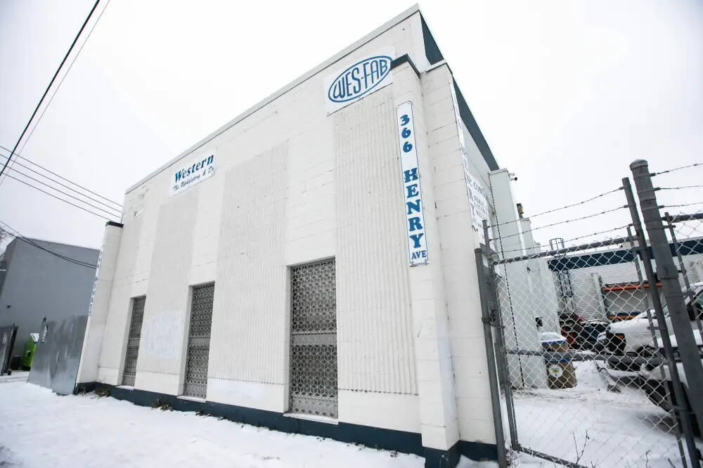 MIKAELA MACKENZIE / FREE PRESS FILES
The opening has been delayed for the supervised drug-consumption site location at 366 Henry Ave.
