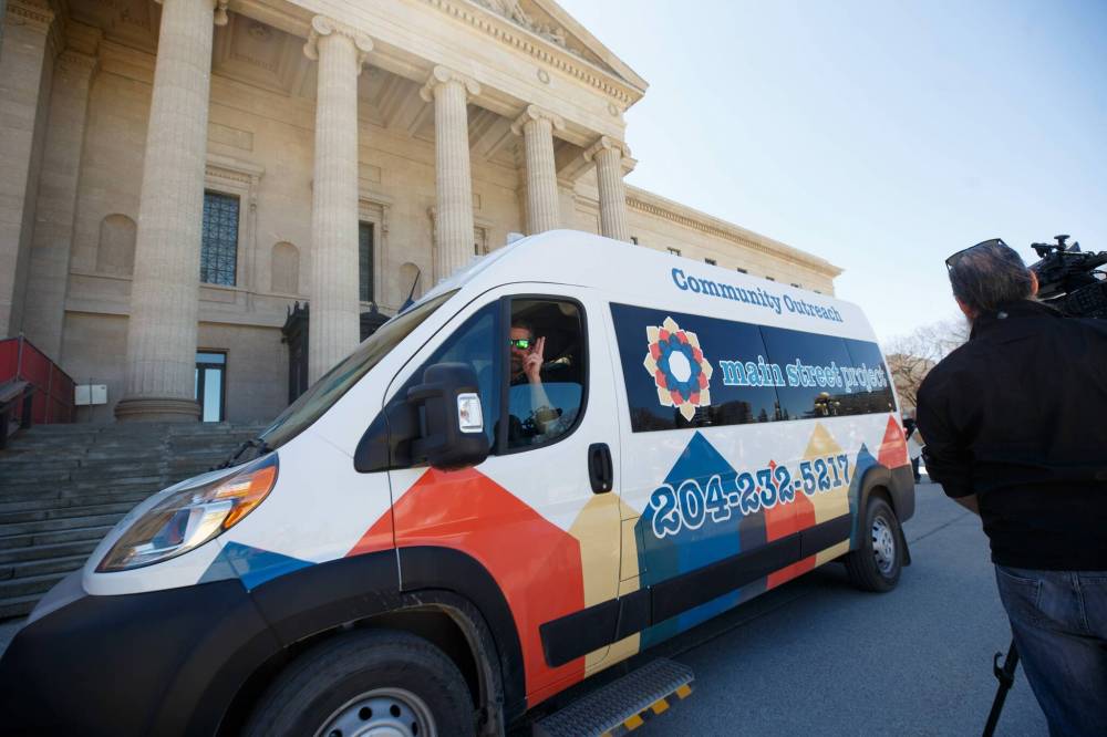 Mike Deal / Free Press Files
The City of Winnipeg said Friday it will continue to fund Main Street Project’s mobile van, that helps the city’s homeless population.