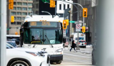 Transit switches to spring schedule – Winnipeg Free Press