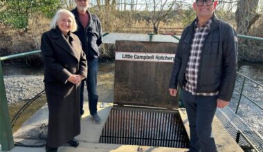 Canada&rsquo;s Minister of Fisheries and Oceans Joanne Thompson, left, Semiahmoo Fish and Game Club board member Bill Ridge, and South Surrey-White Rock MP Ernie Klassen at the SFGC&rsquo;s Little Campbell Hatchery on Feb. 19. (James Wilkins photo/Contributed to Peace Arch News)