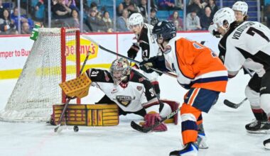 Poor puck management was blamed for the Vancouver Giants 6-2 loss to Kamloops Blazers Saturday. (Brian Johnson/Special to Langley Advance Times)