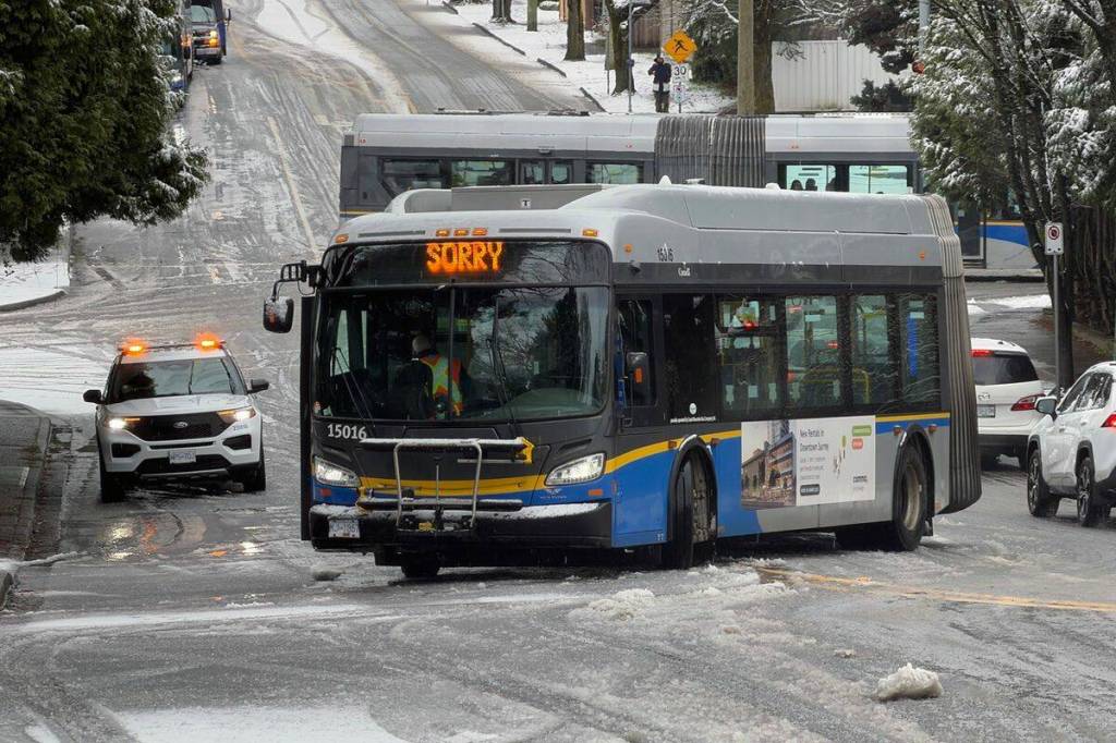 A transit bus was stuck on 104 Ave near Old Yale Road in Surrey on March 10, 2026. (1st Due Media/ Contributed to Surrey Now-Leader)