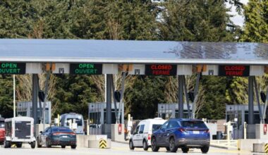 Leave the &lsquo;false moral equivalencies&rsquo; out of judgments around border crossing, this writer says. (Anna Burns/Black Press Media files)