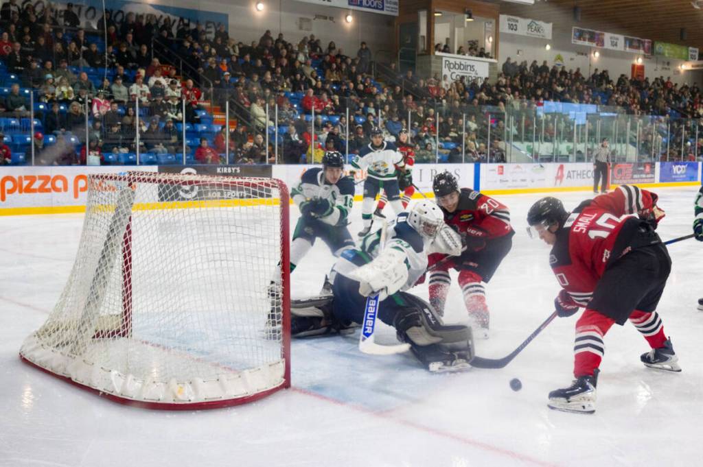 Players crowd the Surrey Eagles&rsquo; net at the Jan. 3, 2026 match between the teams. (Austin Kelly/Alberni Valley News)