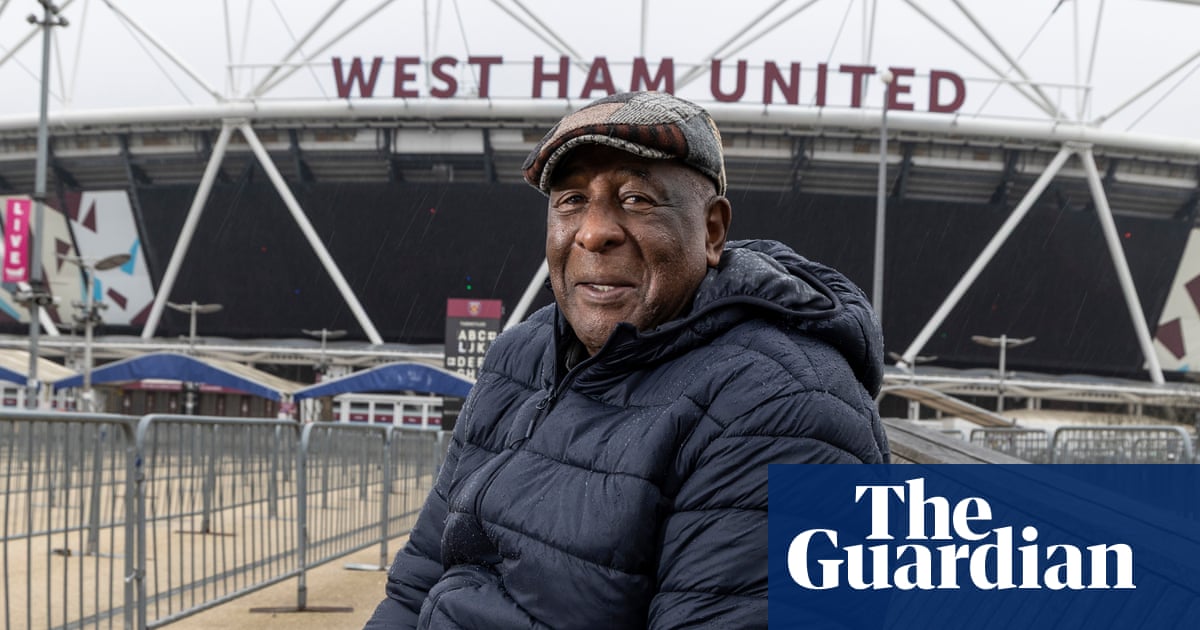 ‘I knew I had some responsibility’: Clyde Best on being English football’s first black superstar | West Ham United