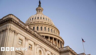 US Senate to vote on Trump's war powers as Iran conflict continues - BBC