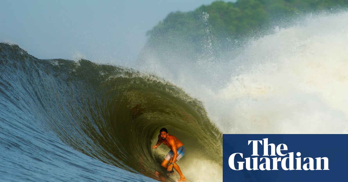 Surfing’s big break: how climate crisis insurance may save El Salvador’s waves | Oceans