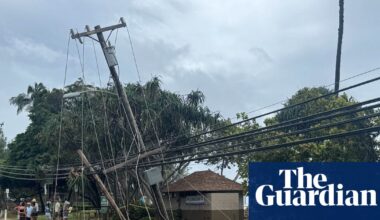 Hawaii faces flash flooding, blizzard conditions and landslides with more rain to come | US news