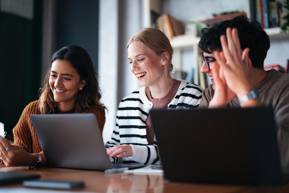 'Admin nights' turn budgeting and taxes into a social event