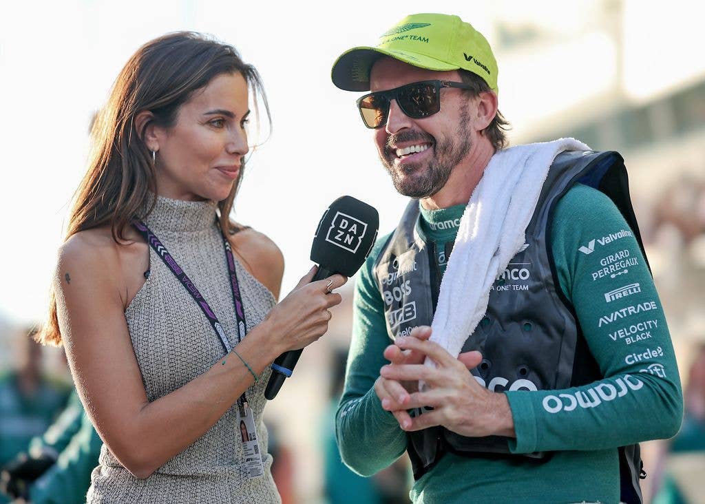 Melissa Jiminez interviewing Fernando Alonso