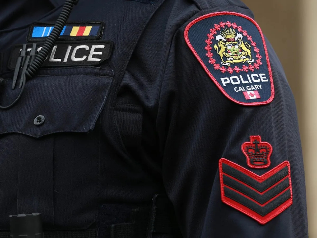 Stabbing in northeast Calgary sends man to hospital in life-threatening condition