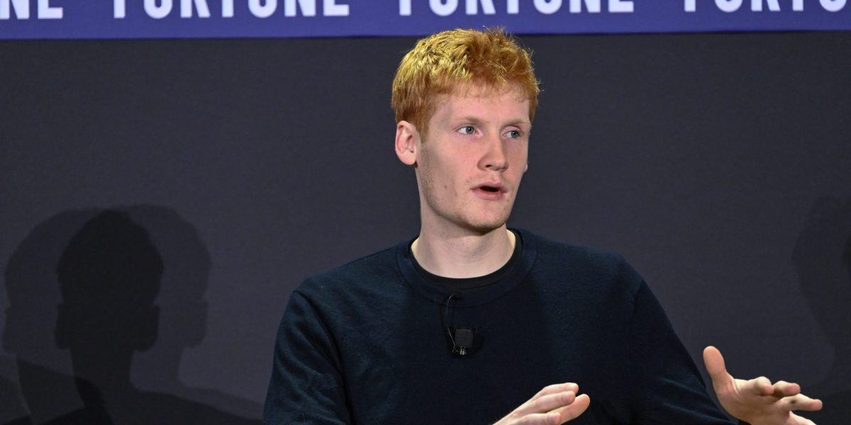 Cursor CEO: Vibe coding builds ‘shaky foundations’—‘things start to crumble’