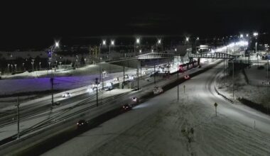 Heavy, wet snow arrives Calgary