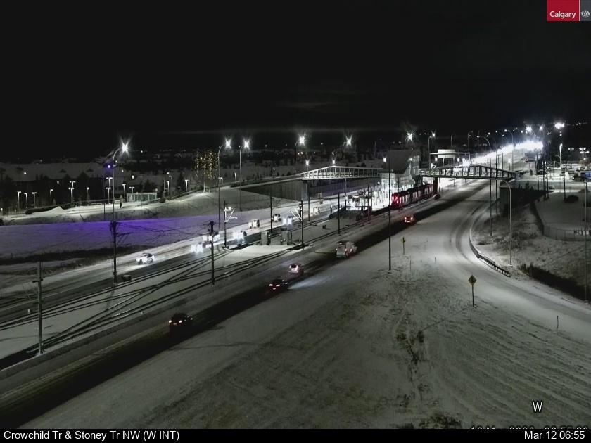 Heavy, wet snow arrives Calgary