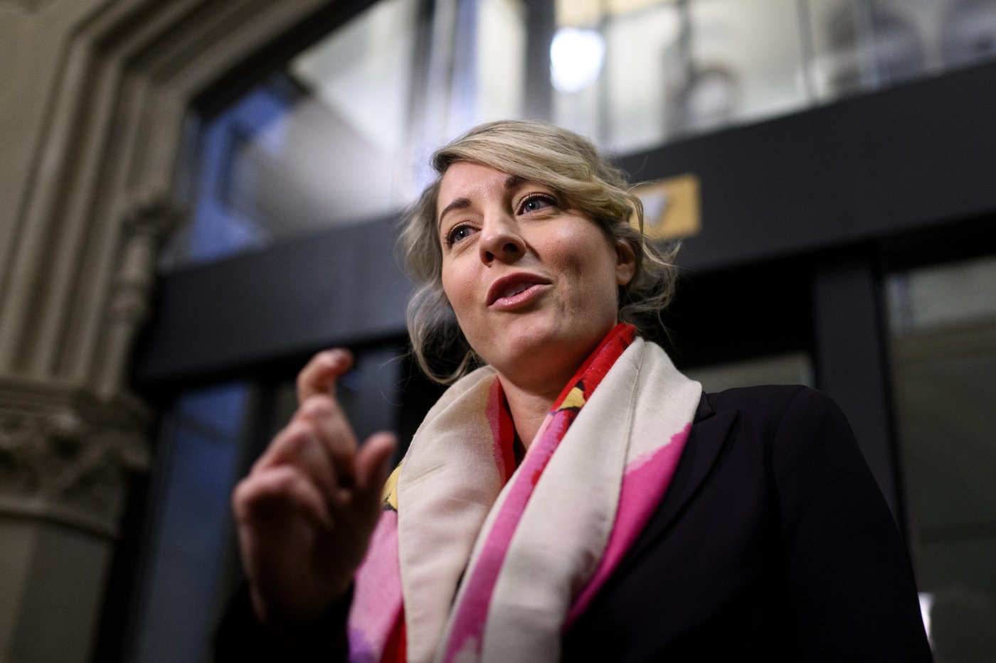 Ottawa to announce $550M in funding for Canadian research projects