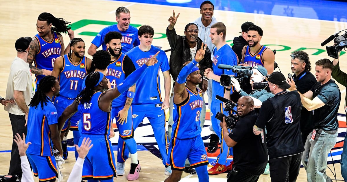 Shai Gilgeous-Alexander ties Wilt Chamberlain's 20-point streak record