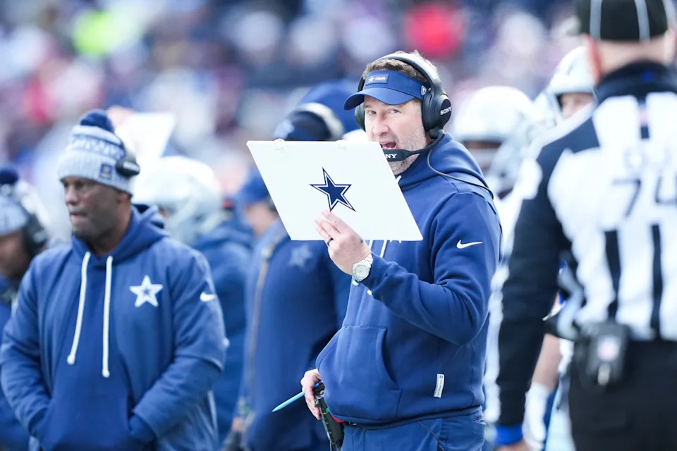 Dallas Cowboys head coach Brian Schottenheimer looks on during the game against the New York Giants.Robert Deutsch-Imagn Images