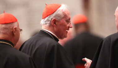 Cardinal Ouellet appears in Montreal court in defamation trial
