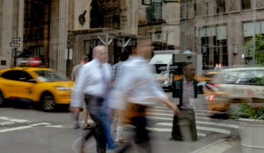 Americans Are Pulling Money Out of Their 401(k) Funds at Record Rates