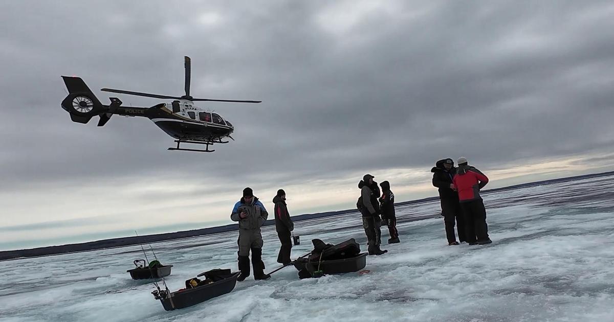 Ontario fishermen stranded on ice ‘thought we were dead’ before dramatic helicopter rescue in Georgian Bay - Toronto Star