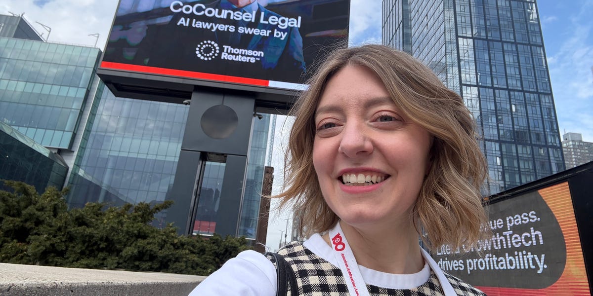The Legal Industry Grapples With AI Adoption at Legalweek