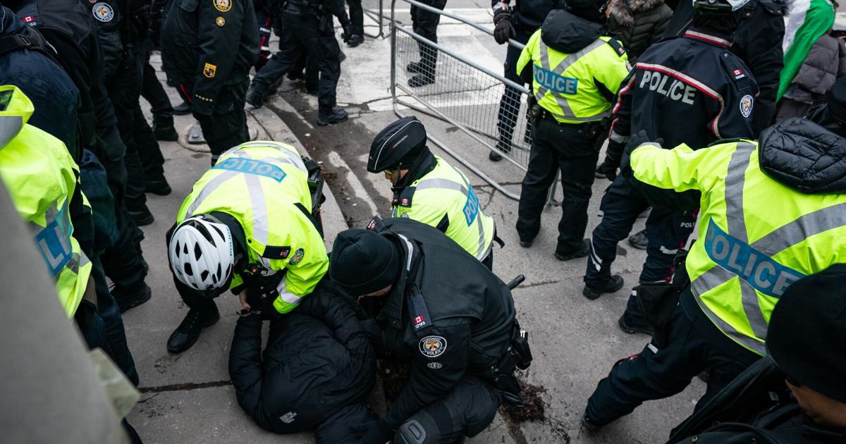 Two counter-protesters at Al-Quds Day rally in Toronto charged with assault - Toronto Star