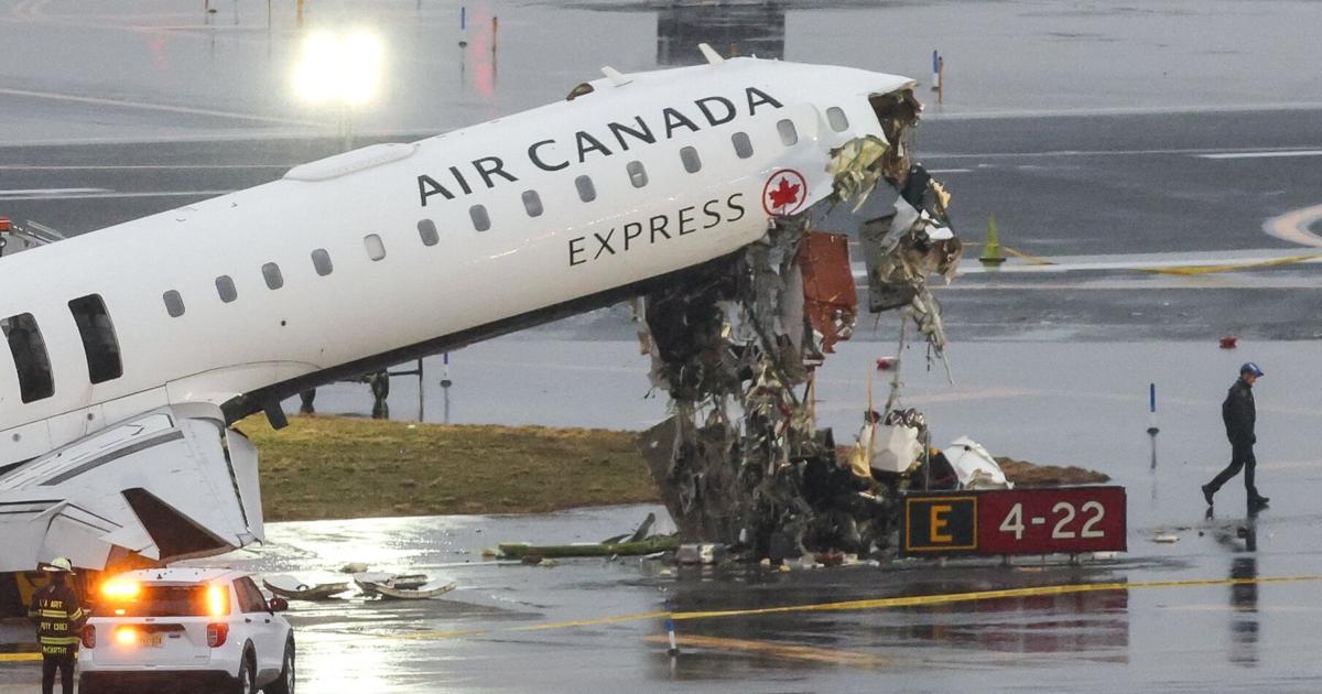 Air Canada LaGuardia crash live: Two pilots dead; passenger recounts ‘absolute slam’ of collision; listen to audio from air traffic control - Toronto Star