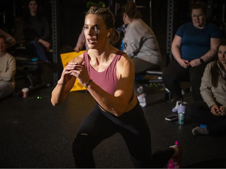 Form was key to qualify each lunge for inclusion in the record total by Morgan McKay.