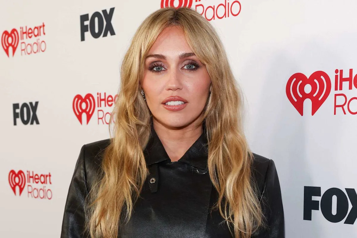 Miley Cyrus Makes Subtle Switch Up to Her Hair as She Slowly Phases Out of Her Revived 'Hannah Montana' Era