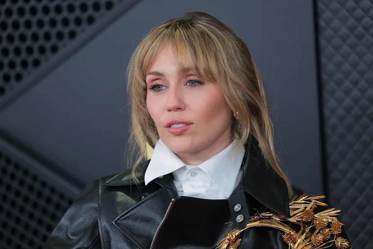 Miley Cyrus throws it back with two Hannah Montana songs. Will she tour?