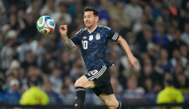 Argentina beats Mauritania as fans roar for Messi to chase a sixth World Cup