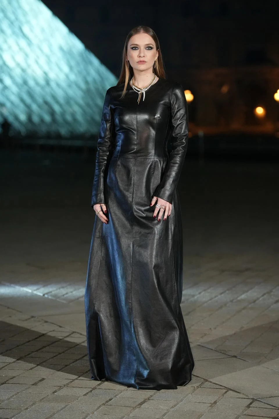 the grand diner du louvre arrivals photocall