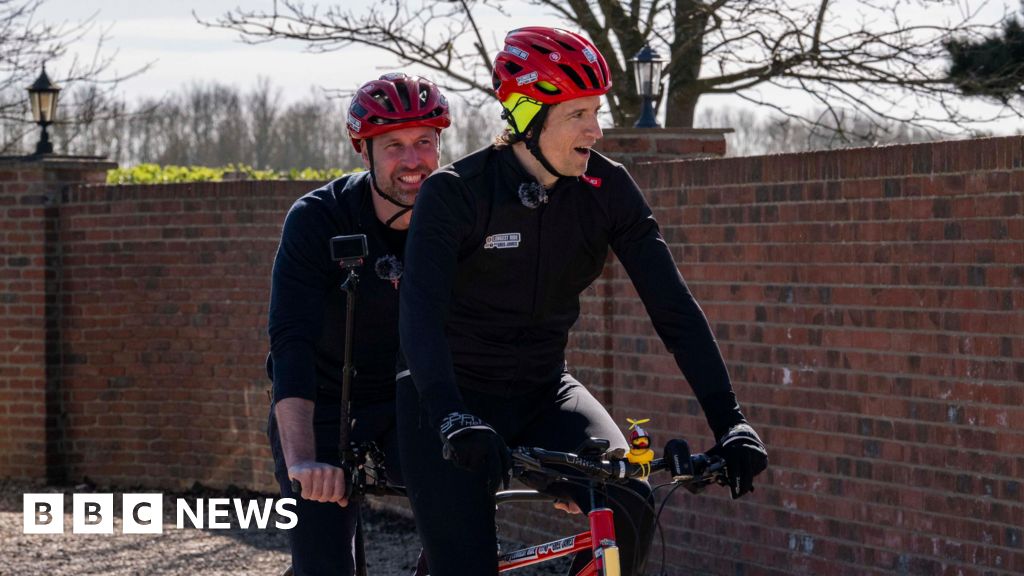 Greg James completes Comic Relief challenge, raising more than £4m - BBC