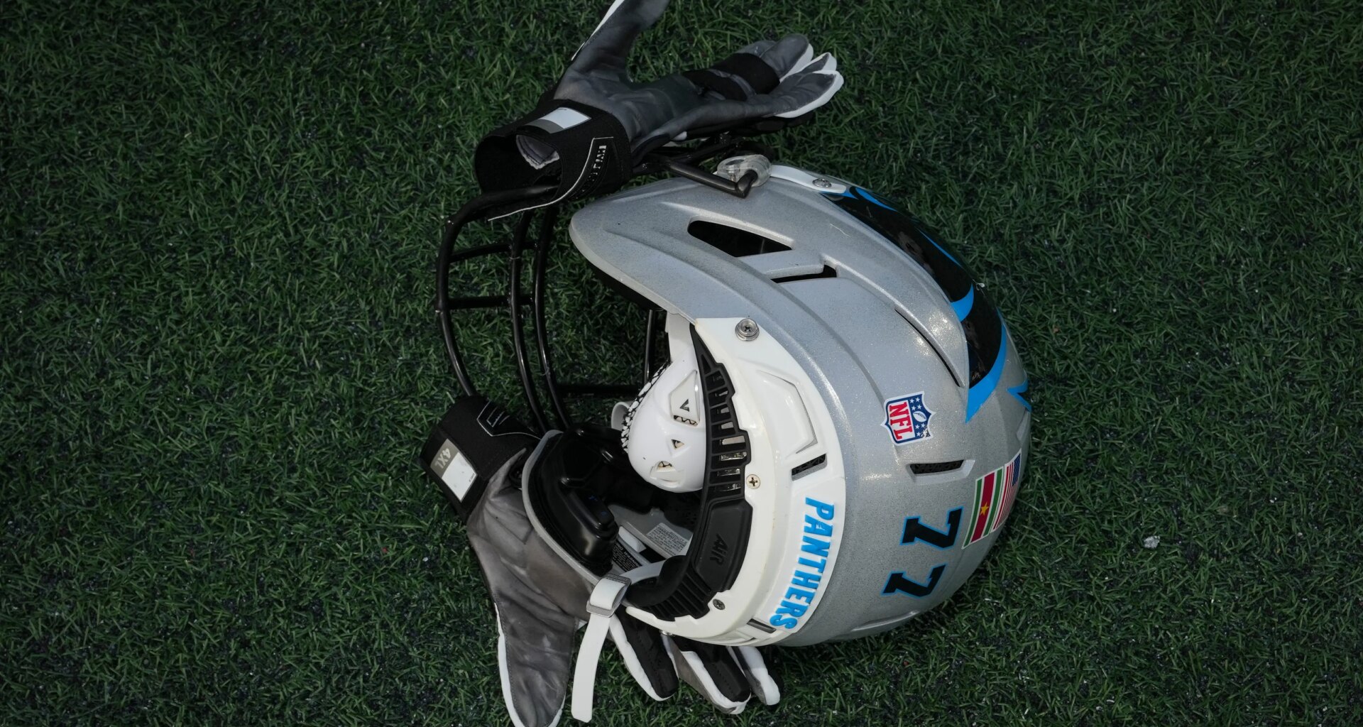 Panthers OT Yosh Nijman announces retirement from NFL