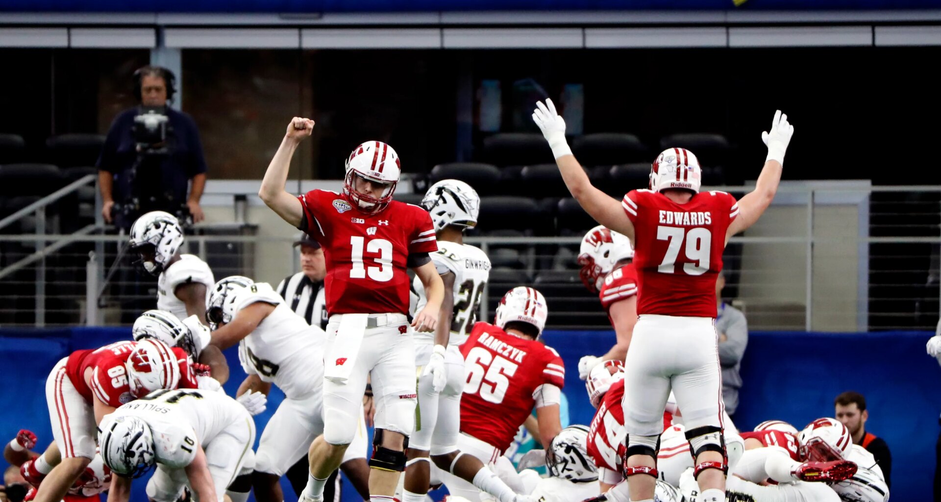 Ryan Ramczyk sold David Edwards on joining the Saints