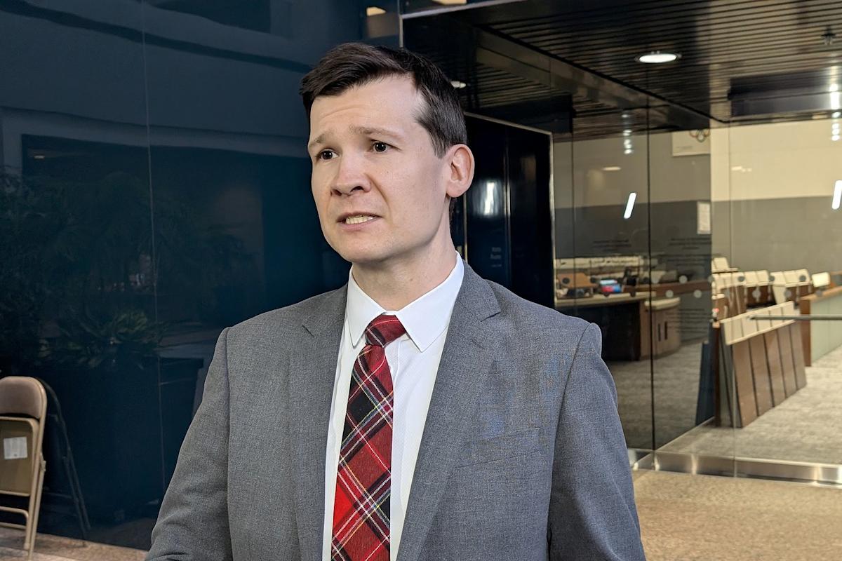 Calgary to begin reinforcing faulty water main, bring back water restrictions