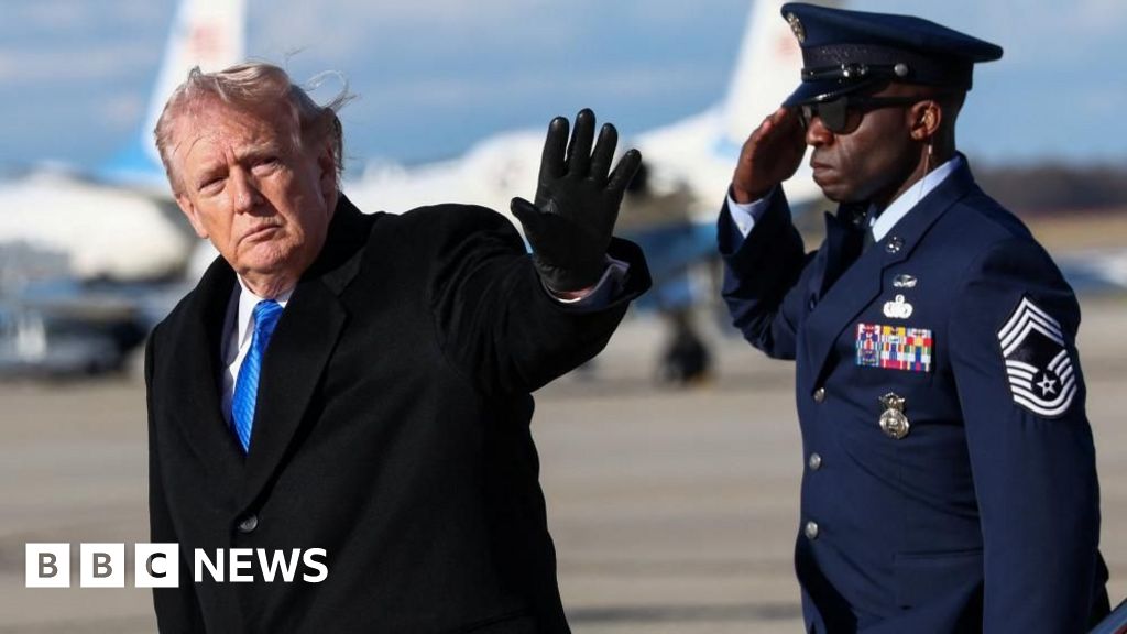 Ultimatums, diplomacy and a trip to Graceland as Trump eyes a deal with Iran - BBC