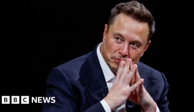 Teens sue Musk's xAI over Grok's pornographic images of them - BBC