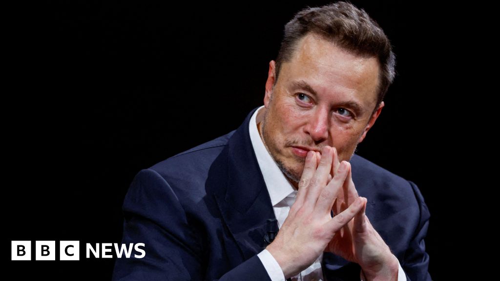 Teens sue Musk's xAI over Grok's pornographic images of them - BBC