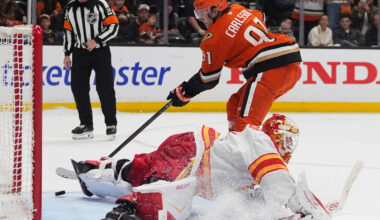Anaheim Ducks edge Calgary Flames 3-2 in shootout