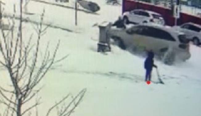 Six-year-old hit by vehicle later found abandoned in Airdrie