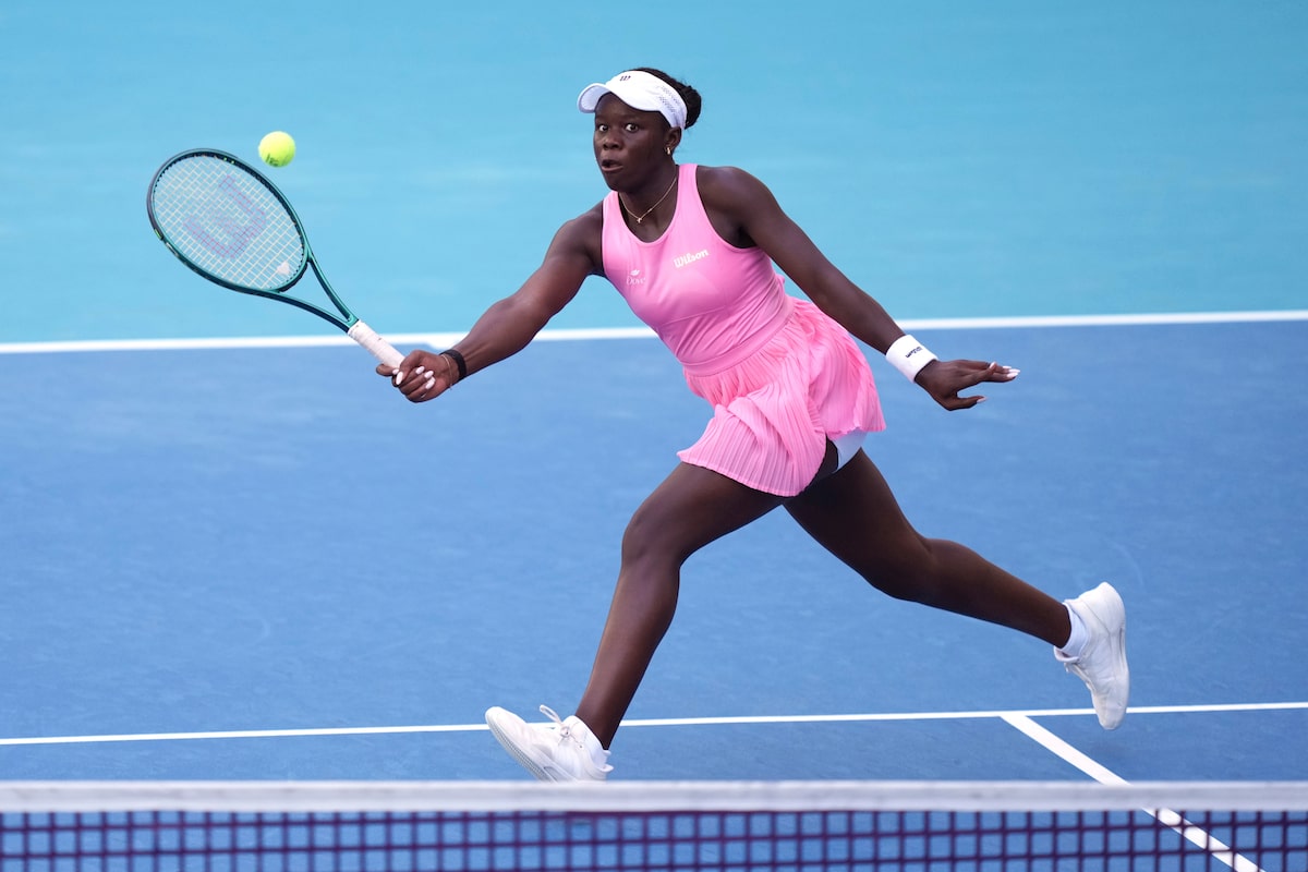 Canada’s Mboko falls in Miami quarter-finals to Muchova