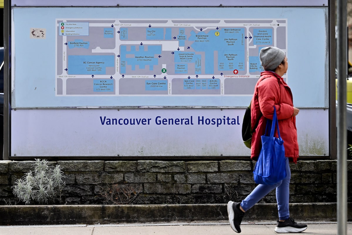 Law overhauling regulation of health professionals in B.C. set to take effect
