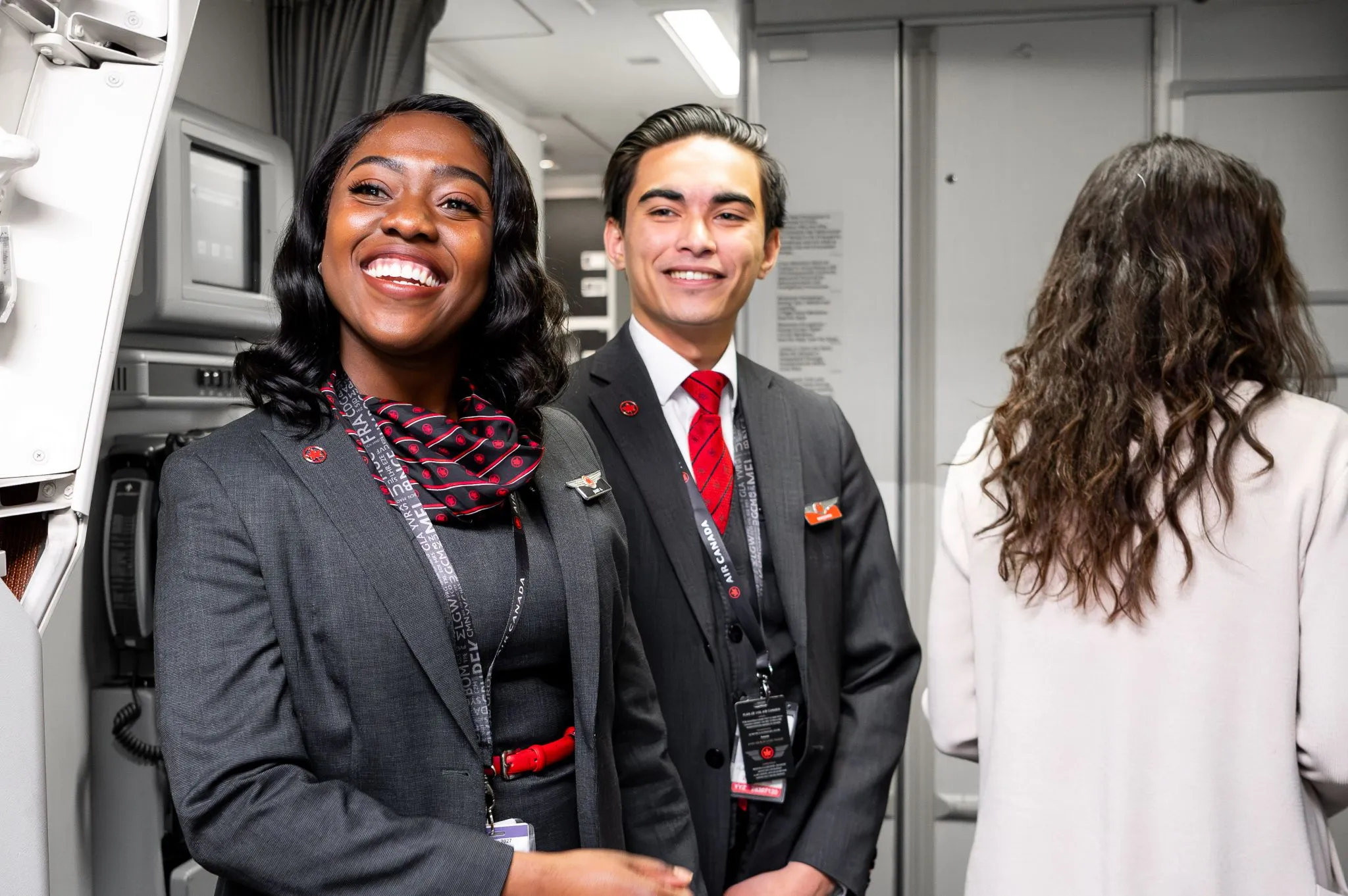 Air Canada Rouge Flight Attendants Oppose Service Changes
