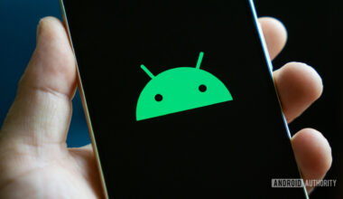 Android logo on smartphone stock photo (8)