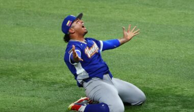 Venezuela beats U.S. 3-2 to win first World Baseball Classic title