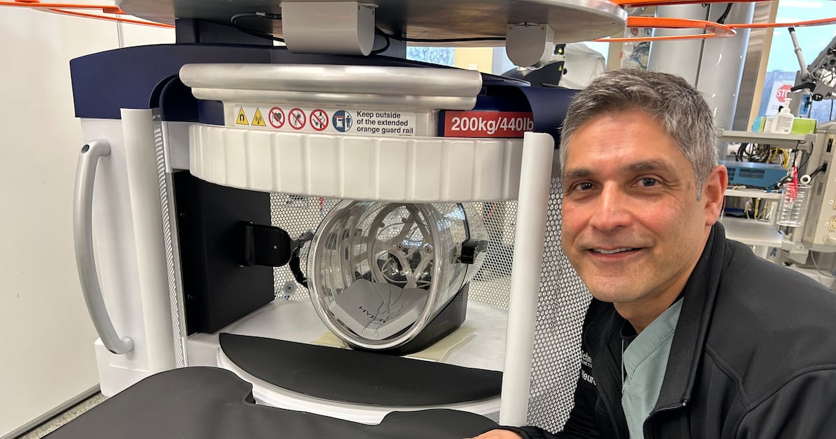 Portable MRI transforms brain surgery