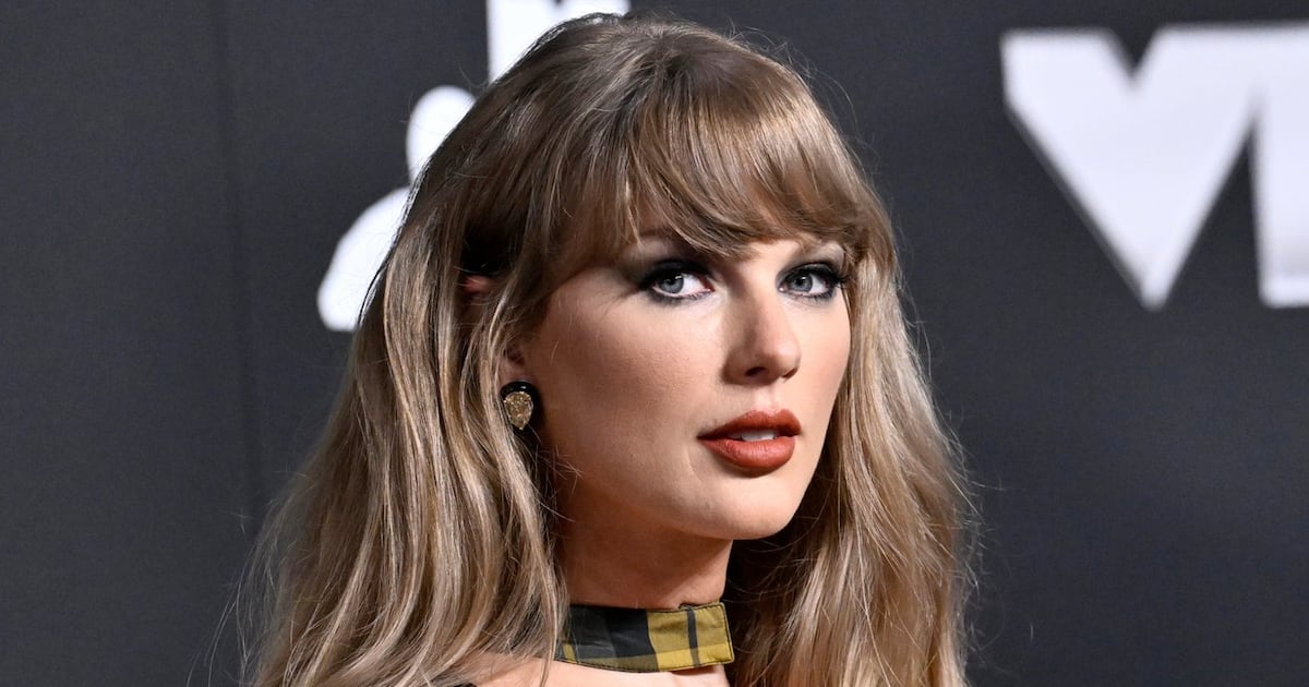 Taylor Swift's 'Showgirl' pose named in trademark infringement lawsuit